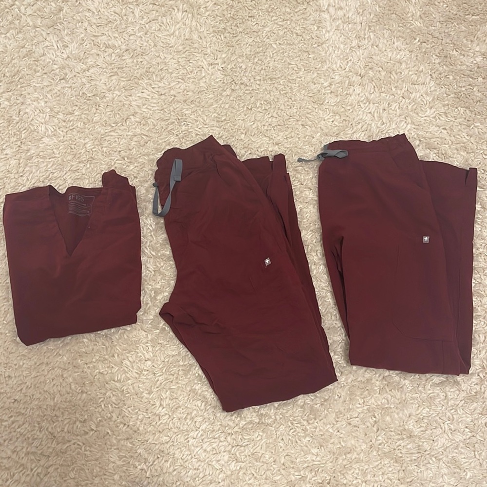 Figs maroon scrubs